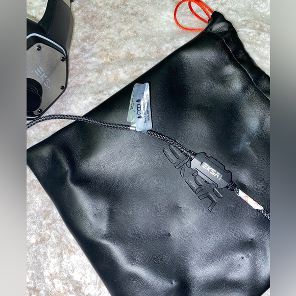 NWOT- EKSA® E1000 RGB USB Gaming Headset (with carrying case) - Never Used - Picture 8 of 16